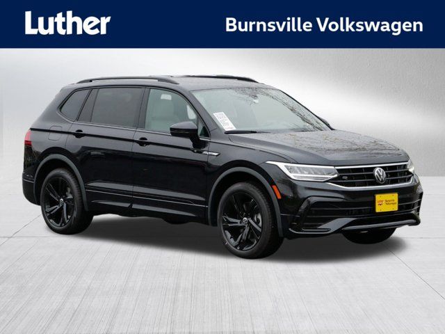 2024 Volkswagen Tiguan/Taos SE R-Line Black