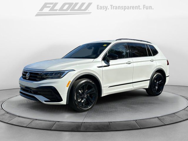 2024 Volkswagen Tiguan SE R-Line Black