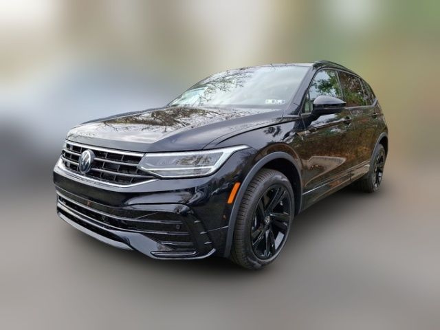 2024 Volkswagen Tiguan SE R-Line Black