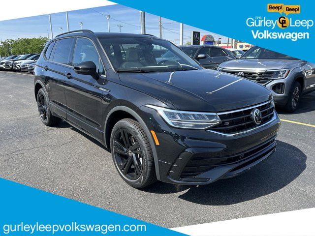 2024 Volkswagen Tiguan SE R-Line Black