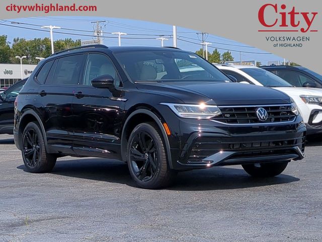 2024 Volkswagen Tiguan SE R-Line Black