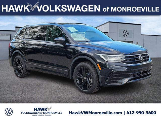 2024 Volkswagen Tiguan SE R-Line Black