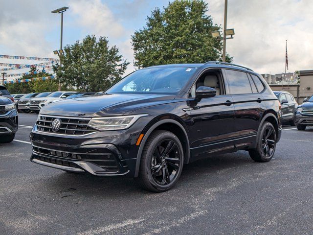 2024 Volkswagen Tiguan/Taos SE R-Line Black