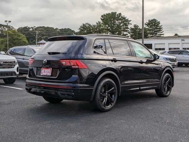 2024 Volkswagen Tiguan/Taos SE R-Line Black