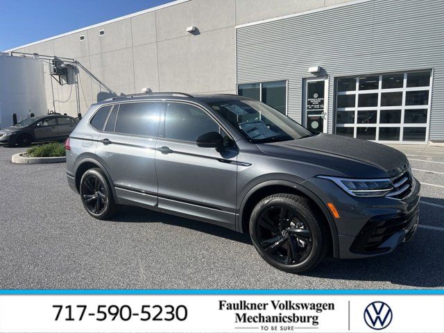 2024 Volkswagen Tiguan/Taos SE R-Line Black