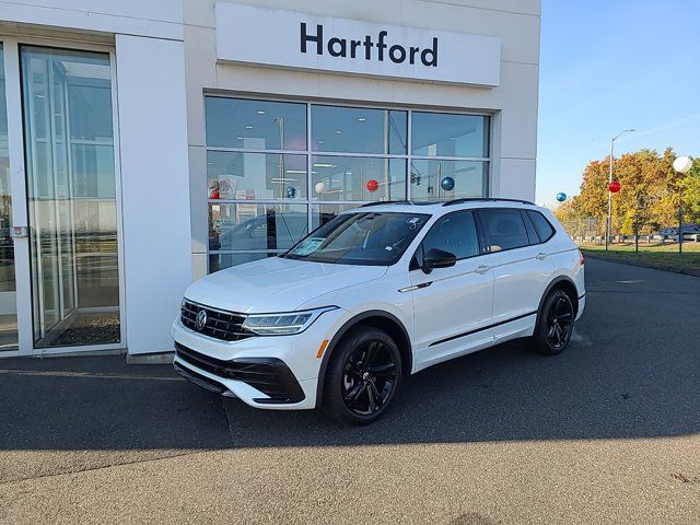 2024 Volkswagen Tiguan/Taos SE R-Line Black