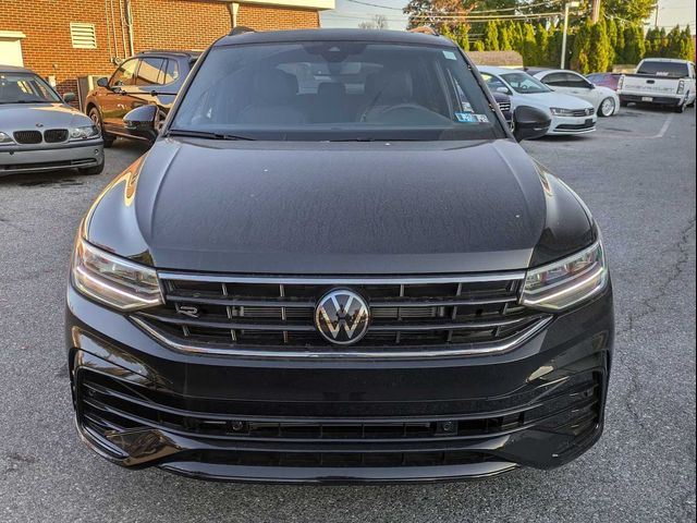 2024 Volkswagen Tiguan/Taos SE R-Line Black