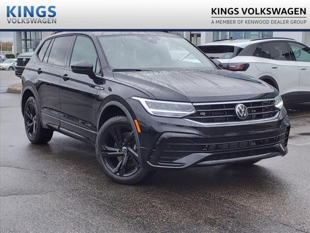 2024 Volkswagen Tiguan SE R-Line Black