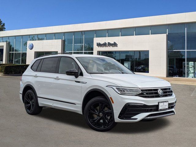 2024 Volkswagen Tiguan SE R-Line Black