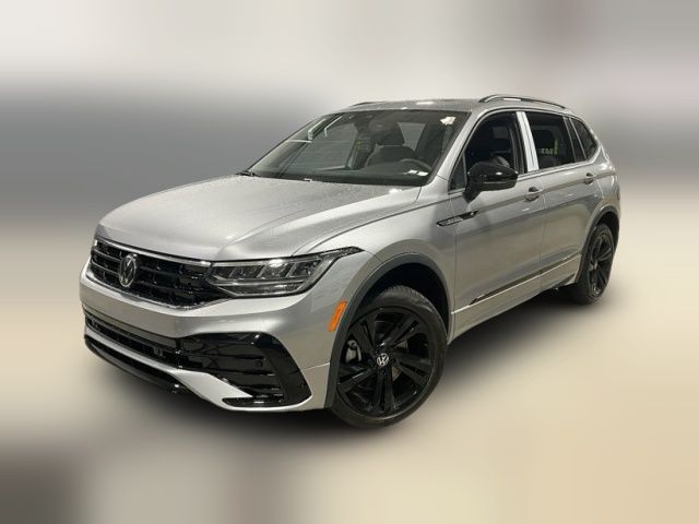 2024 Volkswagen Tiguan SE R-Line Black