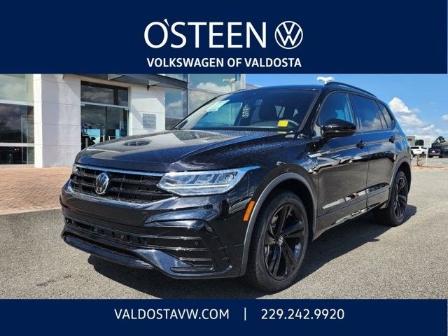 2024 Volkswagen Tiguan SE R-Line Black