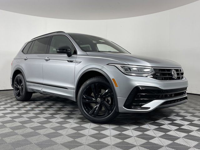 2024 Volkswagen Tiguan/Taos SE R-Line Black