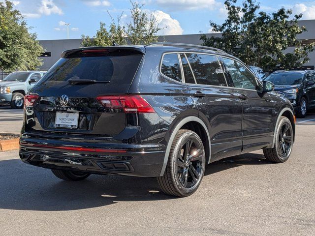 2024 Volkswagen Tiguan SE R-Line Black