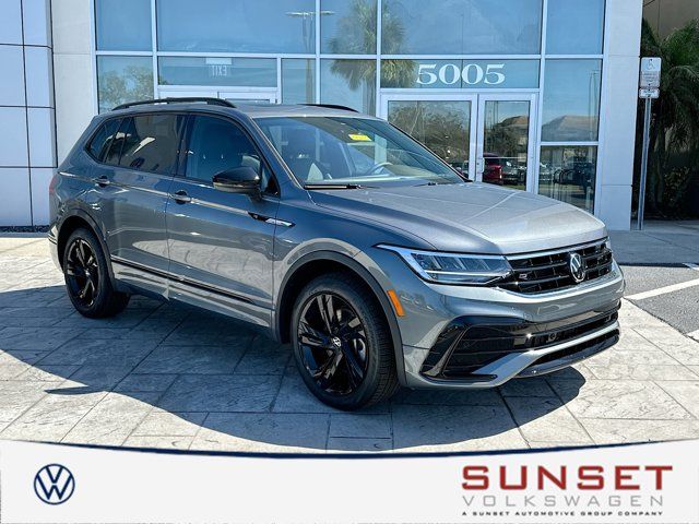 2024 Volkswagen Tiguan/Taos SE R-Line Black