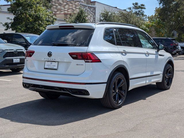 2024 Volkswagen Tiguan SE R-Line Black