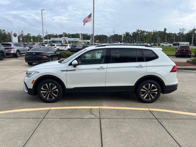 2024 Volkswagen Tiguan SE R-Line Black