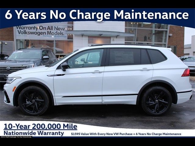 2024 Volkswagen Tiguan SE R-Line Black