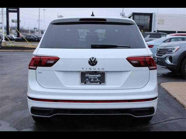 2024 Volkswagen Tiguan SE R-Line Black