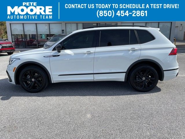 2024 Volkswagen Tiguan SE R-Line Black