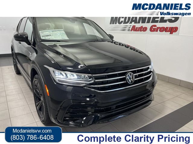 2024 Volkswagen Tiguan SE R-Line Black