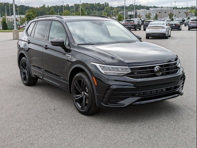 2024 Volkswagen Tiguan SE R-Line Black