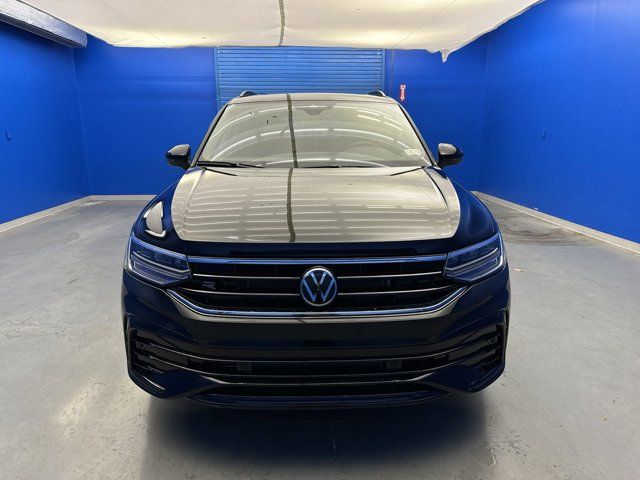 2024 Volkswagen Tiguan/Taos SE R-Line Black