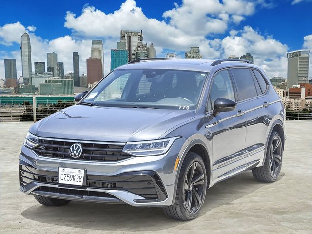 2024 Volkswagen Tiguan SE R-Line Black