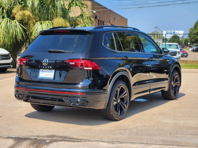 2024 Volkswagen Tiguan SE R-Line Black