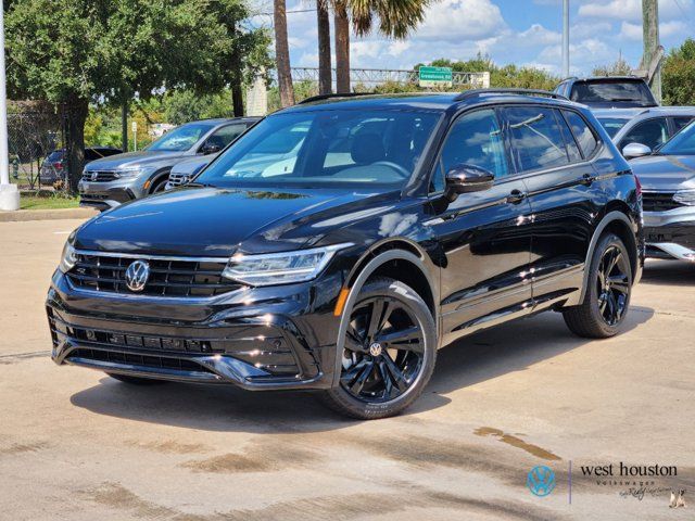 2024 Volkswagen Tiguan SE R-Line Black