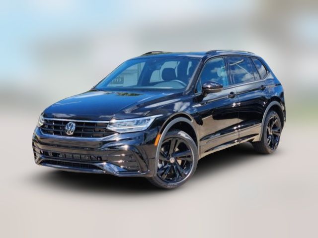 2024 Volkswagen Tiguan SE R-Line Black