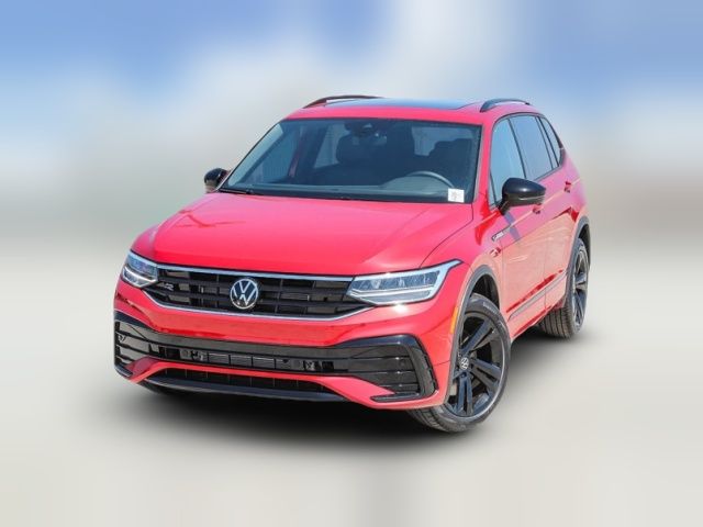 2024 Volkswagen Tiguan SE R-Line Black