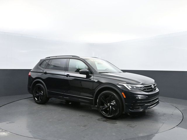 2024 Volkswagen Tiguan/Taos SE R-Line Black