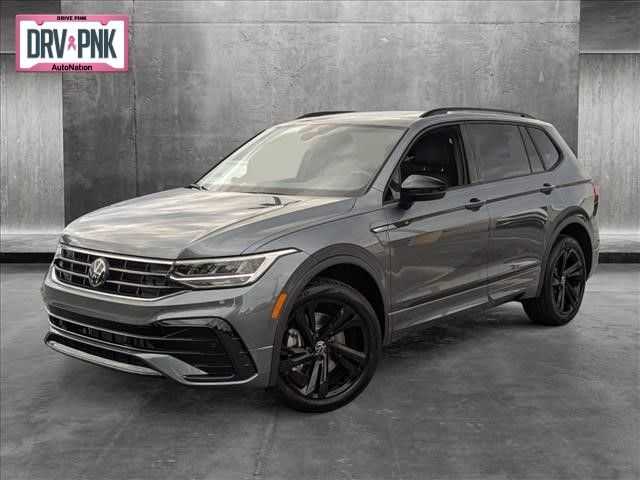 2024 Volkswagen Tiguan SE R-Line Black