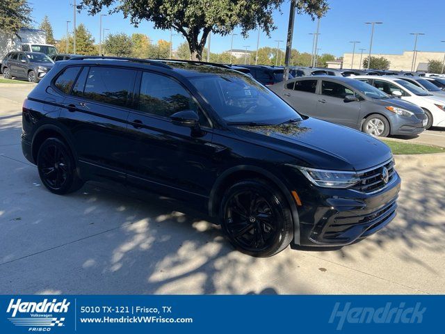 2024 Volkswagen Tiguan SE R-Line Black