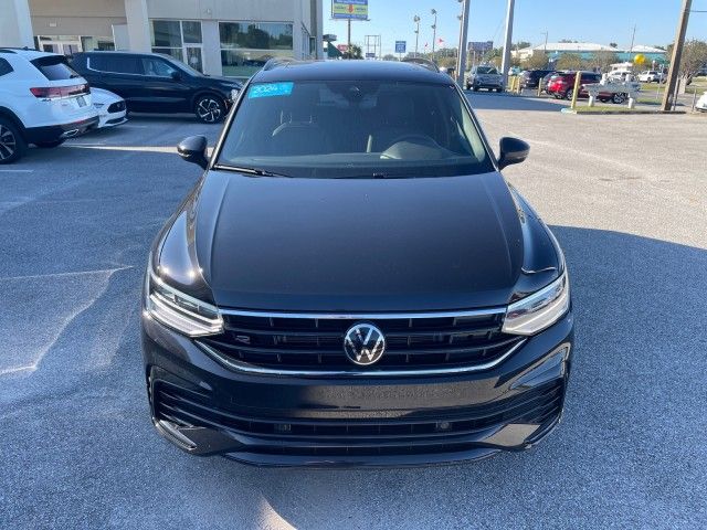 2024 Volkswagen Tiguan/Taos SE R-Line Black