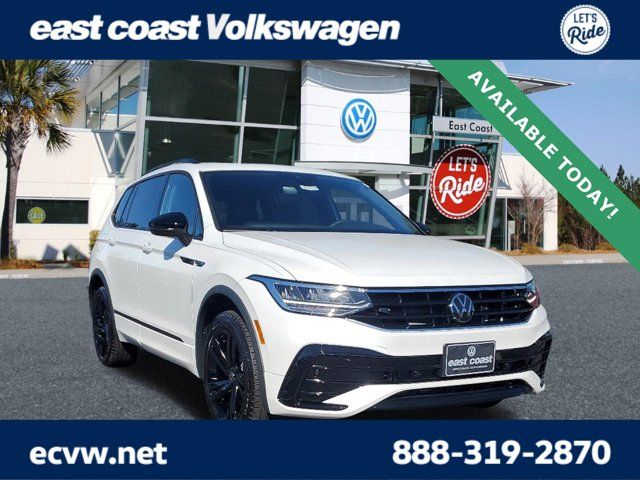 2024 Volkswagen Tiguan SE R-Line Black