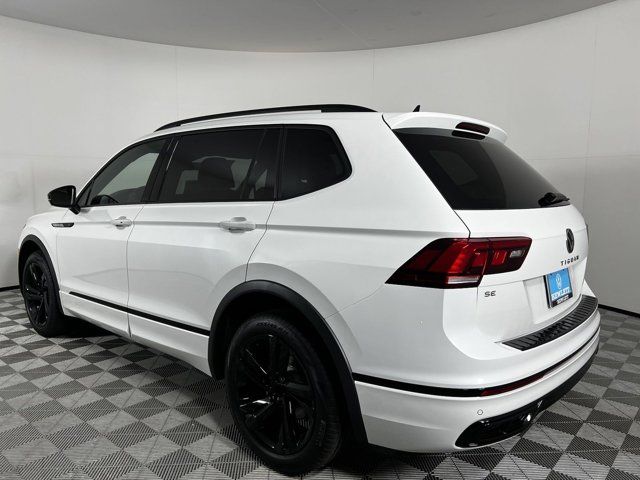 2024 Volkswagen Tiguan SE R-Line Black