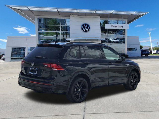 2024 Volkswagen Tiguan SE R-Line Black