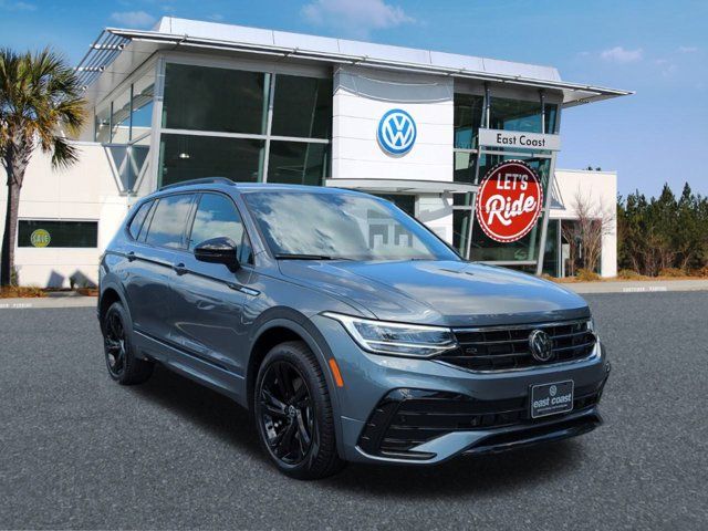 2024 Volkswagen Tiguan SE R-Line Black