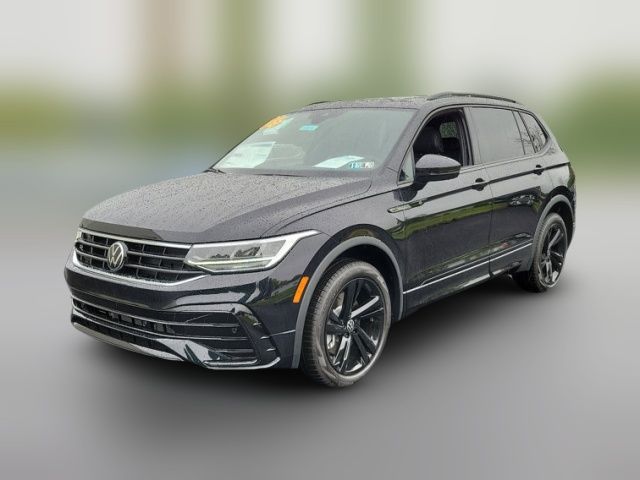 2024 Volkswagen Tiguan SE R-Line Black