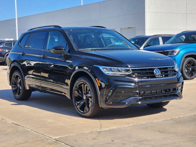 2024 Volkswagen Tiguan SE R-Line Black