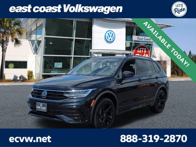 2024 Volkswagen Tiguan SE R-Line Black