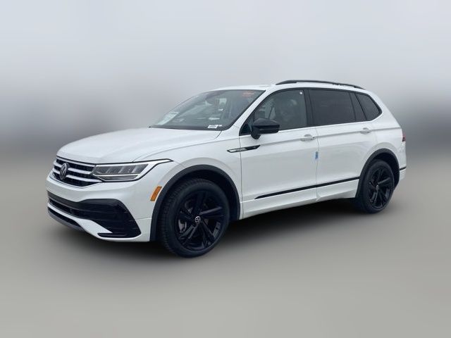 2024 Volkswagen Tiguan SE R-Line Black