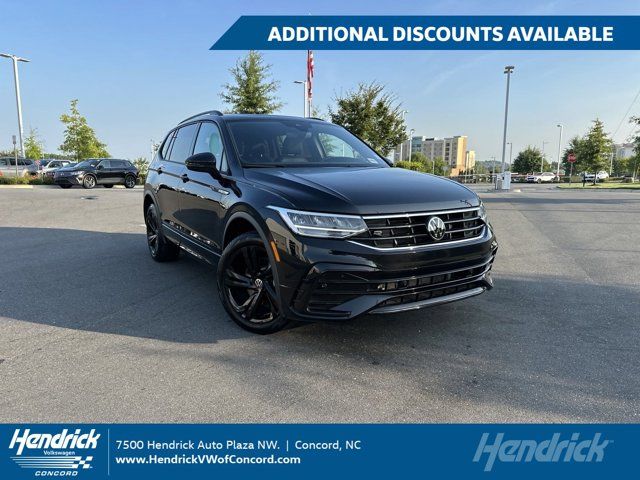 2024 Volkswagen Tiguan SE R-Line Black