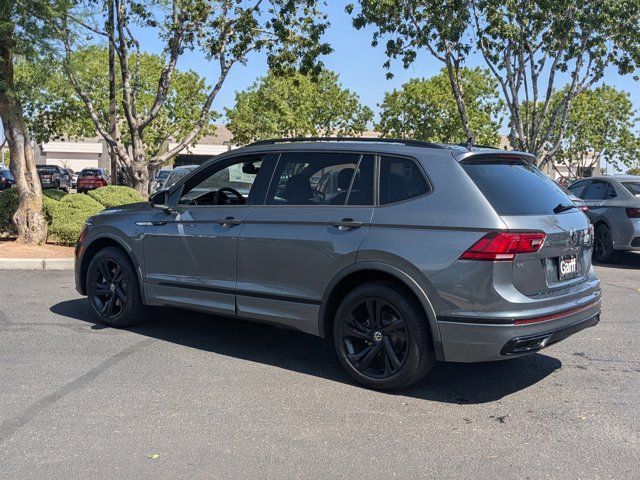 2024 Volkswagen Tiguan SE R-Line Black