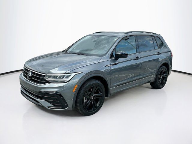 2024 Volkswagen Tiguan/Taos SE R-Line Black