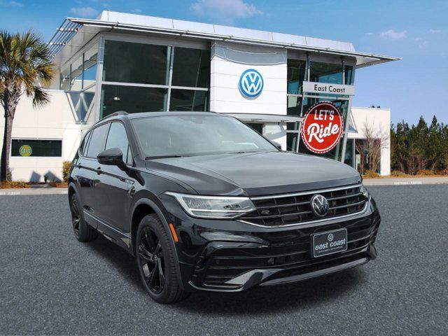 2024 Volkswagen Tiguan SE R-Line Black