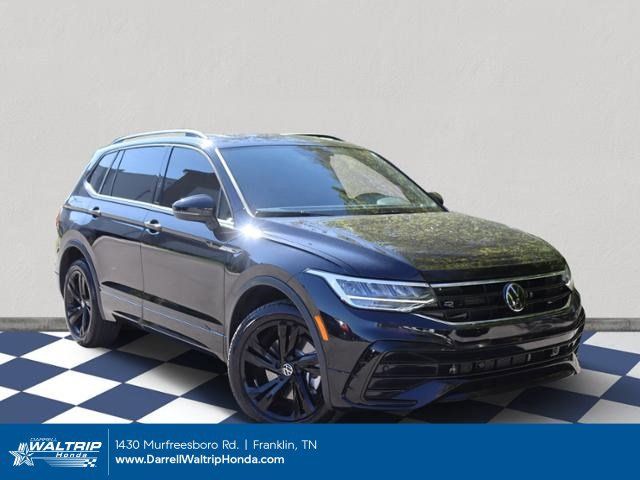 2024 Volkswagen Tiguan SE R-Line Black