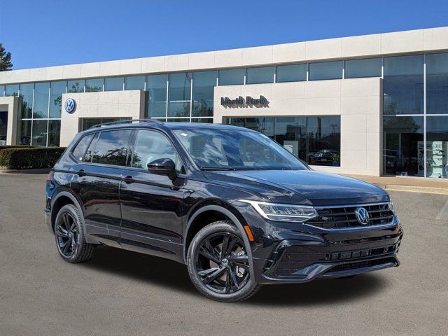 2024 Volkswagen Tiguan SE R-Line Black