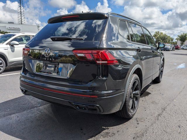 2024 Volkswagen Tiguan SE R-Line Black